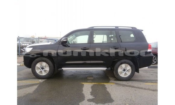 Buy Import Toyota Land Cruiser Black Car in Import - Dubai in Bumthang Buy Import Toyota Land Cruiser Black Car in Import - Dubai in Bumthang