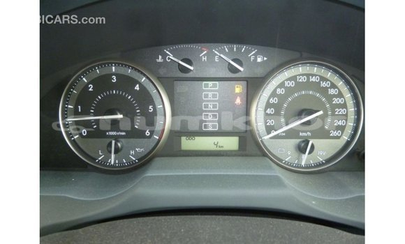 Buy Import Toyota Land Cruiser Black Car in Import - Dubai in Bumthang Buy Import Toyota Land Cruiser Black Car in Import - Dubai in Bumthang