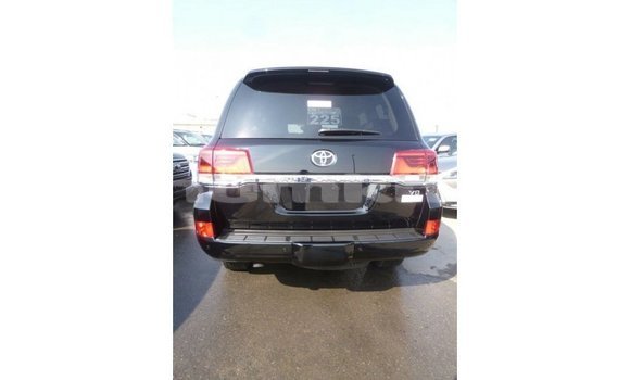 Buy Import Toyota Land Cruiser Black Car in Import - Dubai in Bumthang Buy Import Toyota Land Cruiser Black Car in Import - Dubai in Bumthang