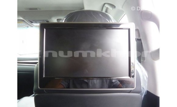 Buy Import Lexus LX White Car in Import - Dubai in Bumthang Buy Import Lexus LX White Car in Import - Dubai in Bumthang