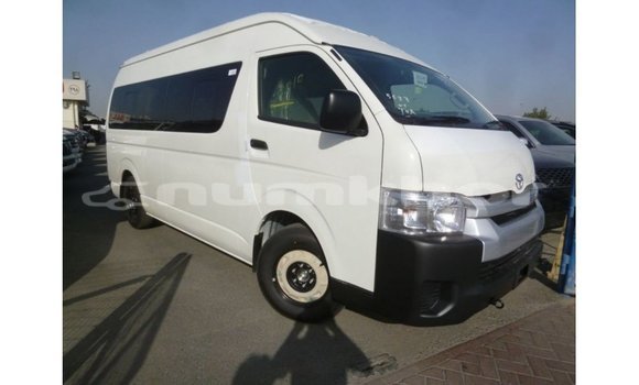 Buy Import Toyota Hiace White Car in Import - Dubai in Bumthang Buy Import Toyota Hiace White Car in Import - Dubai in Bumthang