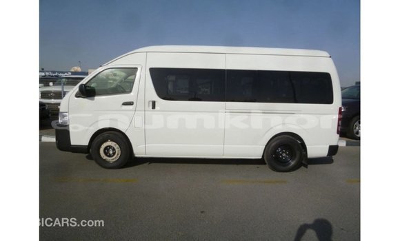 Buy Import Toyota Hiace White Car in Import - Dubai in Bumthang Buy Import Toyota Hiace White Car in Import - Dubai in Bumthang