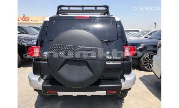 Buy Import Toyota FJ Cruiser Black Car in Import - Dubai in Bumthang Buy Import Toyota FJ Cruiser Black Car in Import - Dubai in Bumthang