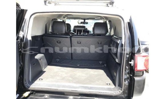 Buy Import Toyota FJ Cruiser Black Car in Import - Dubai in Bumthang Buy Import Toyota FJ Cruiser Black Car in Import - Dubai in Bumthang