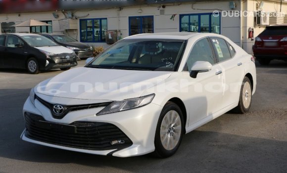 Buy Import Toyota Camry White Car in Import - Dubai in Bumthang Buy Import Toyota Camry White Car in Import - Dubai in Bumthang
