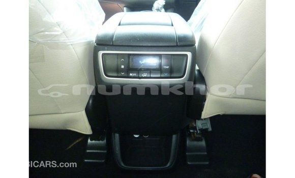 Buy Import Toyota Kluger White Car in Import - Dubai in Bumthang Buy Import Toyota Kluger White Car in Import - Dubai in Bumthang