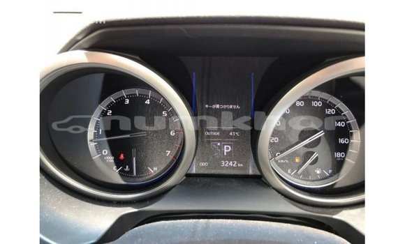 Buy Import Toyota Prado White Car in Import - Dubai in Bumthang Buy Import Toyota Prado White Car in Import - Dubai in Bumthang