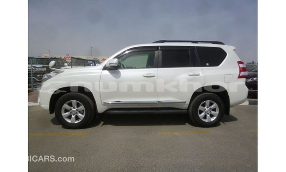 Buy Import Toyota Prado White Car in Import - Dubai in Bumthang Buy Import Toyota Prado White Car in Import - Dubai in Bumthang