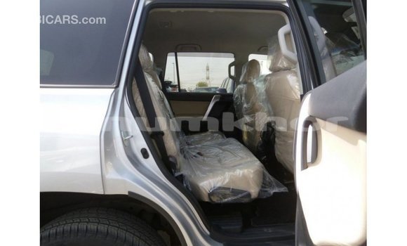 Buy Import Toyota Prado Other Car in Import - Dubai in Bumthang Buy Import Toyota Prado Other Car in Import - Dubai in Bumthang