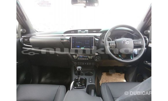 Buy Import Toyota Hilux White Car in Import - Dubai in Bumthang Buy Import Toyota Hilux White Car in Import - Dubai in Bumthang