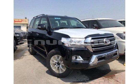 Buy Import Toyota Land Cruiser Black Car in Import - Dubai in Bumthang Buy Import Toyota Land Cruiser Black Car in Import - Dubai in Bumthang