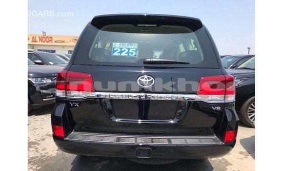 Buy Import Toyota Land Cruiser Black Car in Import - Dubai in Bumthang Buy Import Toyota Land Cruiser Black Car in Import - Dubai in Bumthang