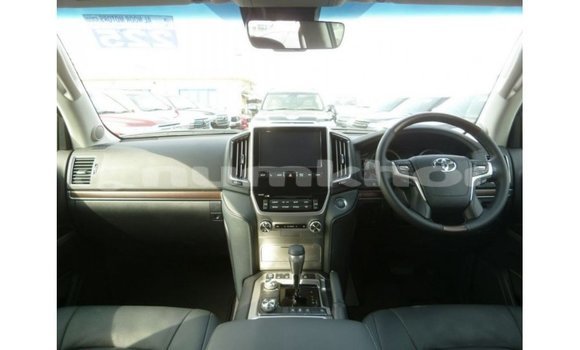 Buy Import Toyota Land Cruiser Other Car in Import - Dubai in Bumthang Buy Import Toyota Land Cruiser Other Car in Import - Dubai in Bumthang