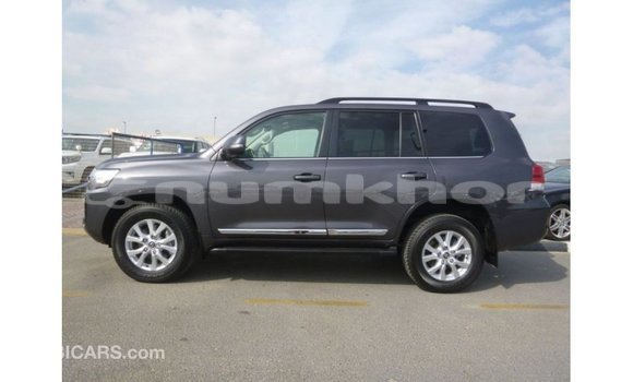 Buy Import Toyota Land Cruiser Other Car in Import - Dubai in Bumthang Buy Import Toyota Land Cruiser Other Car in Import - Dubai in Bumthang