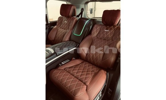 Buy Import Toyota Land Cruiser Black Car in Import - Dubai in Bumthang Buy Import Toyota Land Cruiser Black Car in Import - Dubai in Bumthang