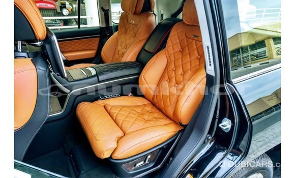 Buy Import Toyota Land Cruiser Black Car in Import - Dubai in Bumthang Buy Import Toyota Land Cruiser Black Car in Import - Dubai in Bumthang