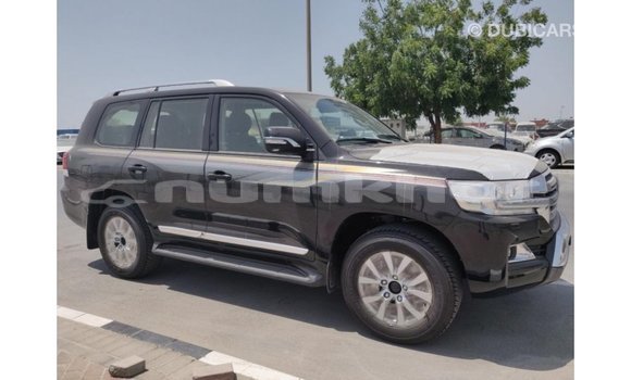 Buy Import Toyota Land Cruiser Black Car in Import - Dubai in Bumthang Buy Import Toyota Land Cruiser Black Car in Import - Dubai in Bumthang