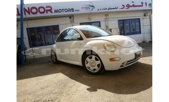 Buy Import Volkswagen Beetle White Car in Import - Dubai in Bumthang
