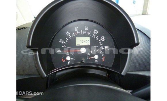 Buy Import Volkswagen Beetle White Car in Import - Dubai in Bumthang Buy Import Volkswagen Beetle White Car in Import - Dubai in Bumthang