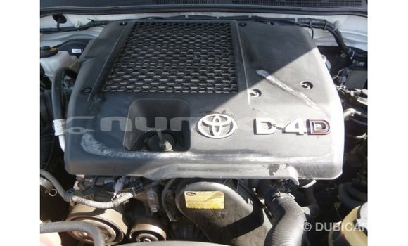 Buy Import Toyota Hilux White Car in Import - Dubai in Bumthang Buy Import Toyota Hilux White Car in Import - Dubai in Bumthang