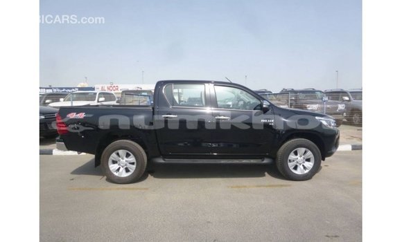 Buy Import Toyota Hilux Black Car in Import - Dubai in Bumthang Buy Import Toyota Hilux Black Car in Import - Dubai in Bumthang