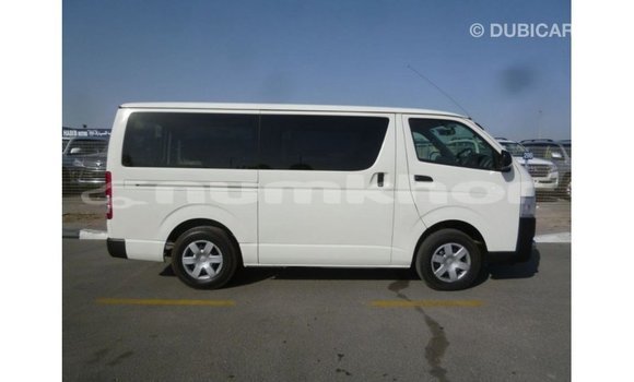 Buy Import Toyota Hiace White Car in Import - Dubai in Bumthang Buy Import Toyota Hiace White Car in Import - Dubai in Bumthang