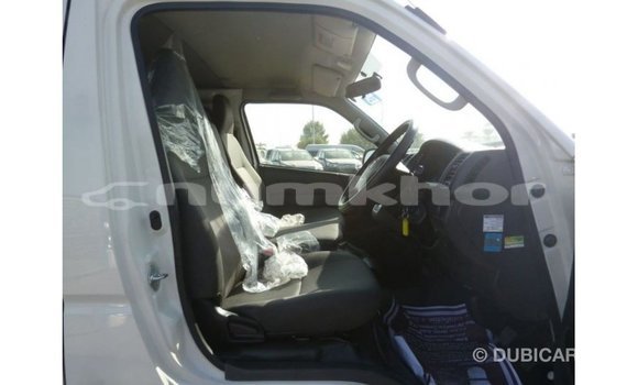 Buy Import Toyota Hiace White Car in Import - Dubai in Bumthang Buy Import Toyota Hiace White Car in Import - Dubai in Bumthang