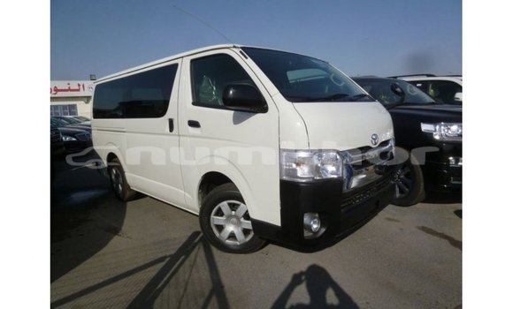Buy Import Toyota Hiace White Car in Import - Dubai in Bumthang Buy Import Toyota Hiace White Car in Import - Dubai in Bumthang