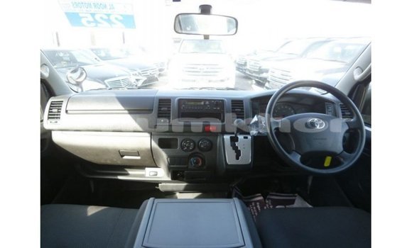 Buy Import Toyota Hiace White Car in Import - Dubai in Bumthang Buy Import Toyota Hiace White Car in Import - Dubai in Bumthang