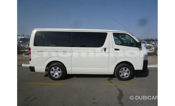 Buy Import Toyota Hiace White Car in Import - Dubai in Bumthang Buy Import Toyota Hiace White Car in Import - Dubai in Bumthang
