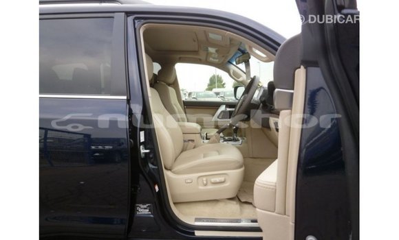 Buy Import Toyota Land Cruiser Blue Car in Import - Dubai in Bumthang Buy Import Toyota Land Cruiser Blue Car in Import - Dubai in Bumthang