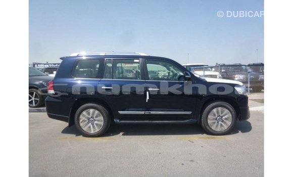 Buy Import Toyota Land Cruiser Blue Car in Import - Dubai in Bumthang Buy Import Toyota Land Cruiser Blue Car in Import - Dubai in Bumthang