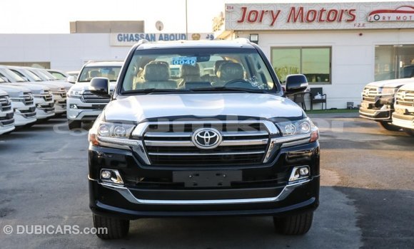 Buy Import Toyota Land Cruiser Black Car in Import - Dubai in Bumthang Buy Import Toyota Land Cruiser Black Car in Import - Dubai in Bumthang