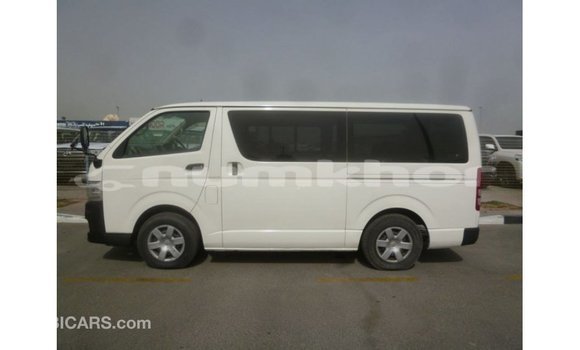 Buy Import Toyota Hiace White Car in Import - Dubai in Bumthang Buy Import Toyota Hiace White Car in Import - Dubai in Bumthang