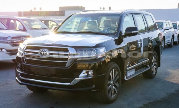 Buy Import Toyota Land Cruiser Black Car in Import - Dubai in Bumthang Buy Import Toyota Land Cruiser Black Car in Import - Dubai in Bumthang