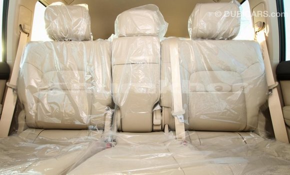 Buy Import Toyota Land Cruiser Black Car in Import - Dubai in Bumthang Buy Import Toyota Land Cruiser Black Car in Import - Dubai in Bumthang