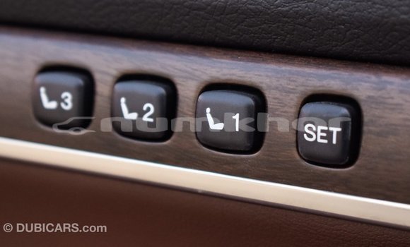 Buy Import Toyota Land Cruiser Black Car in Import - Dubai in Bumthang Buy Import Toyota Land Cruiser Black Car in Import - Dubai in Bumthang