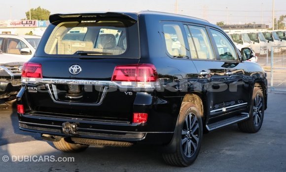 Buy Import Toyota Land Cruiser Black Car in Import - Dubai in Bumthang Buy Import Toyota Land Cruiser Black Car in Import - Dubai in Bumthang