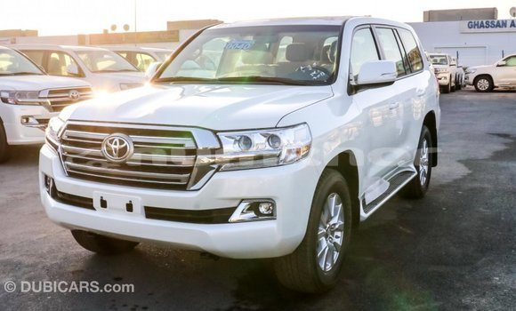Buy Import Toyota Land Cruiser White Car in Import - Dubai in Bumthang Buy Import Toyota Land Cruiser White Car in Import - Dubai in Bumthang