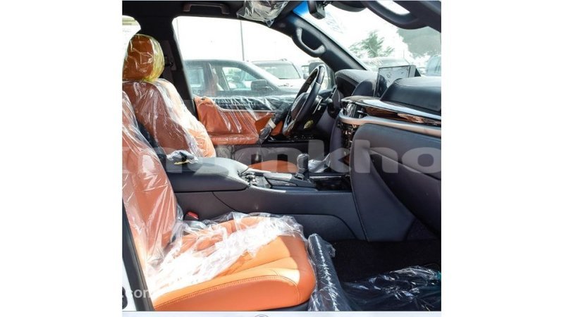 Big with watermark ff5566a6 f7a7 4c58 9dd1 a430af8b27bf