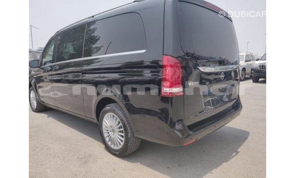Buy Import Mercedes-Benz 250 Black Car in Import - Dubai in Bumthang Buy Import Mercedes-Benz 250 Black Car in Import - Dubai in Bumthang