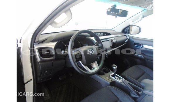 Buy Import Toyota Hilux White Car in Import - Dubai in Bumthang Buy Import Toyota Hilux White Car in Import - Dubai in Bumthang