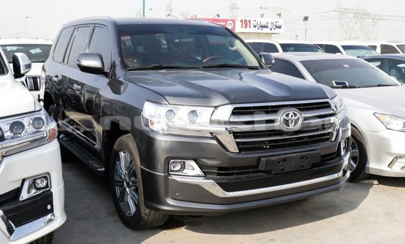Buy Import Toyota Land Cruiser Black Car in Import - Dubai in Bumthang Buy Import Toyota Land Cruiser Black Car in Import - Dubai in Bumthang