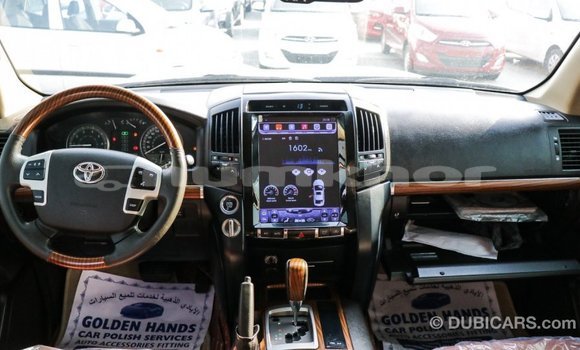 Buy Import Toyota Land Cruiser Black Car in Import - Dubai in Bumthang Buy Import Toyota Land Cruiser Black Car in Import - Dubai in Bumthang