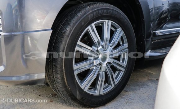 Buy Import Toyota Land Cruiser Black Car in Import - Dubai in Bumthang Buy Import Toyota Land Cruiser Black Car in Import - Dubai in Bumthang