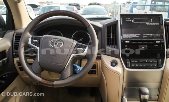 Buy Import Toyota Land Cruiser Other Car in Import - Dubai in Bumthang Buy Import Toyota Land Cruiser Other Car in Import - Dubai in Bumthang