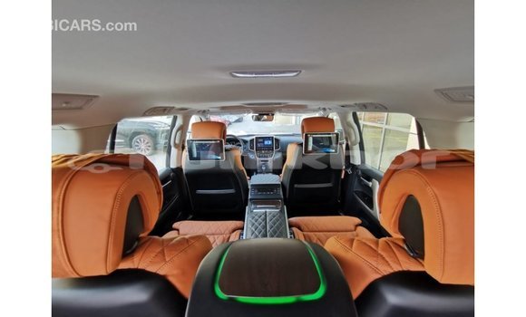 Buy Import Toyota Land Cruiser Black Car in Import - Dubai in Bumthang Buy Import Toyota Land Cruiser Black Car in Import - Dubai in Bumthang