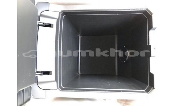 Buy Import Toyota Prado Brown Car in Import - Dubai in Bumthang Buy Import Toyota Prado Brown Car in Import - Dubai in Bumthang