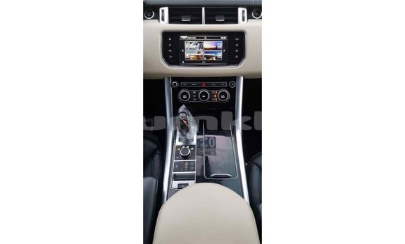 Buy Import Land Rover Range Rover White Car in Import - Dubai in Bumthang Buy Import Land Rover Range Rover White Car in Import - Dubai in Bumthang