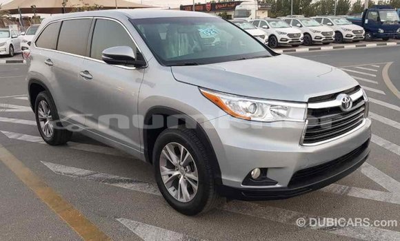 Buy Import Toyota Highlander Other Car in Import - Dubai in Bumthang Buy Import Toyota Highlander Other Car in Import - Dubai in Bumthang